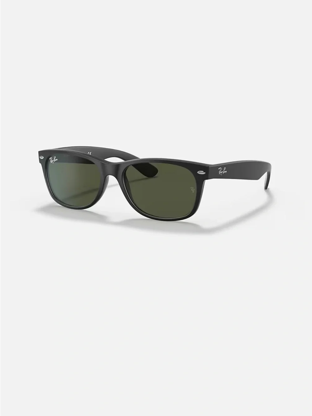Ray-Ban polarized Wayfarer Sunglasses in Black with Green Lenses